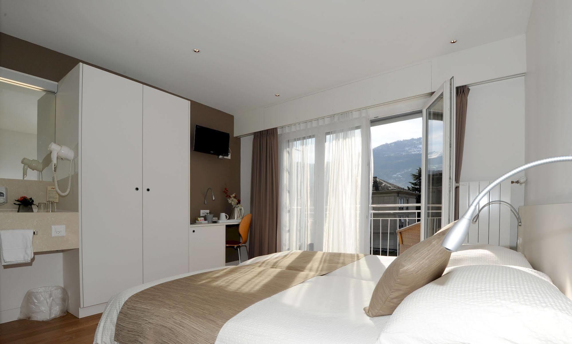 Elite Hotel